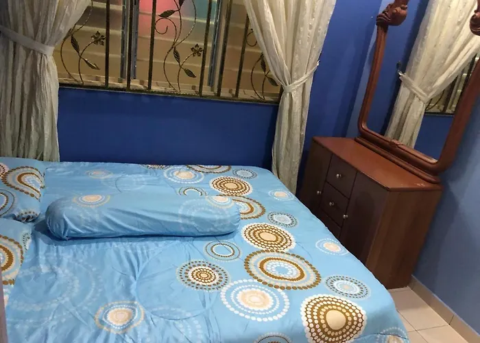 Rosalinda Homestay At Senawang