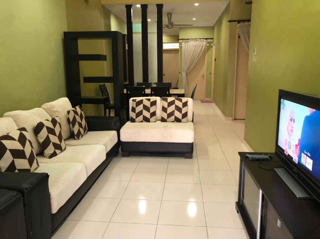 Holiday home Rosalinda At Senawang Seremban
